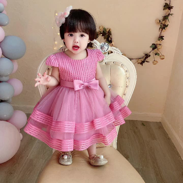 Ready-to-ship children's formal dress - airplane sleeve princess dress for baby girls, perfect for first birthday celebrations