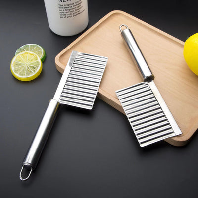 Stainless steel wolf tooth potato cutter multifunctional for home kitchen vegetable and fruit cutter french fries wave knife fancy strip cutter