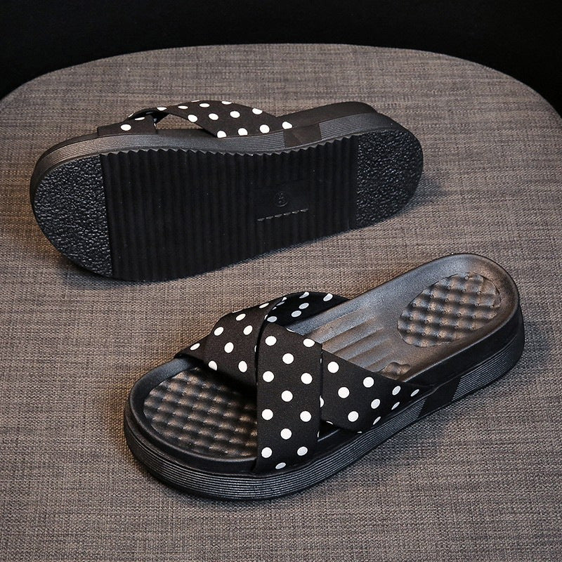 Polka dot sandals women's ins trend 2023 summer korean style fashionable outdoor wear thick sole crossover beach slippers non-slip