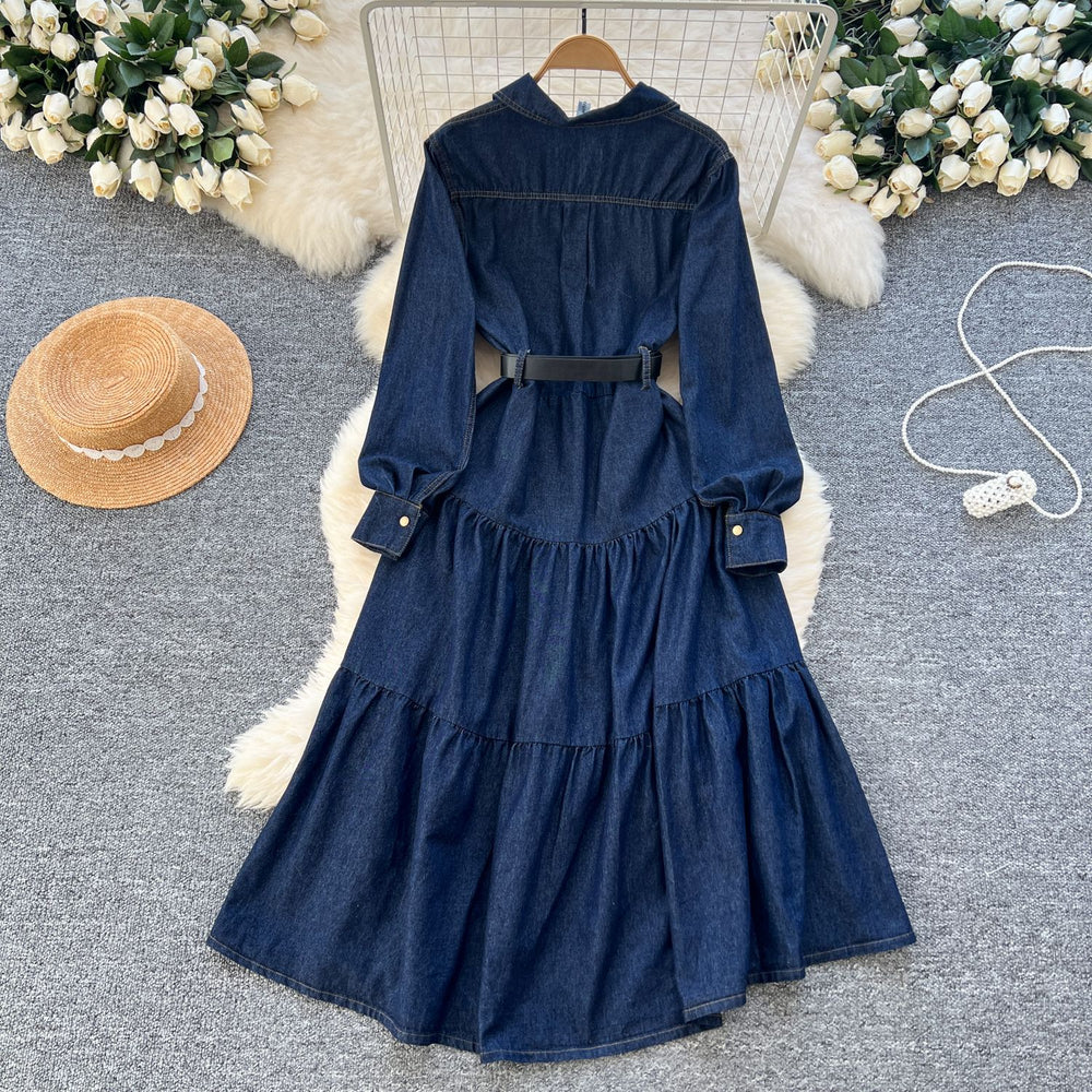 High-end elegant women's dress -  autumn new arrival: chic and graceful notch collar, single-breasted button closure, cinched waist denim midi dress