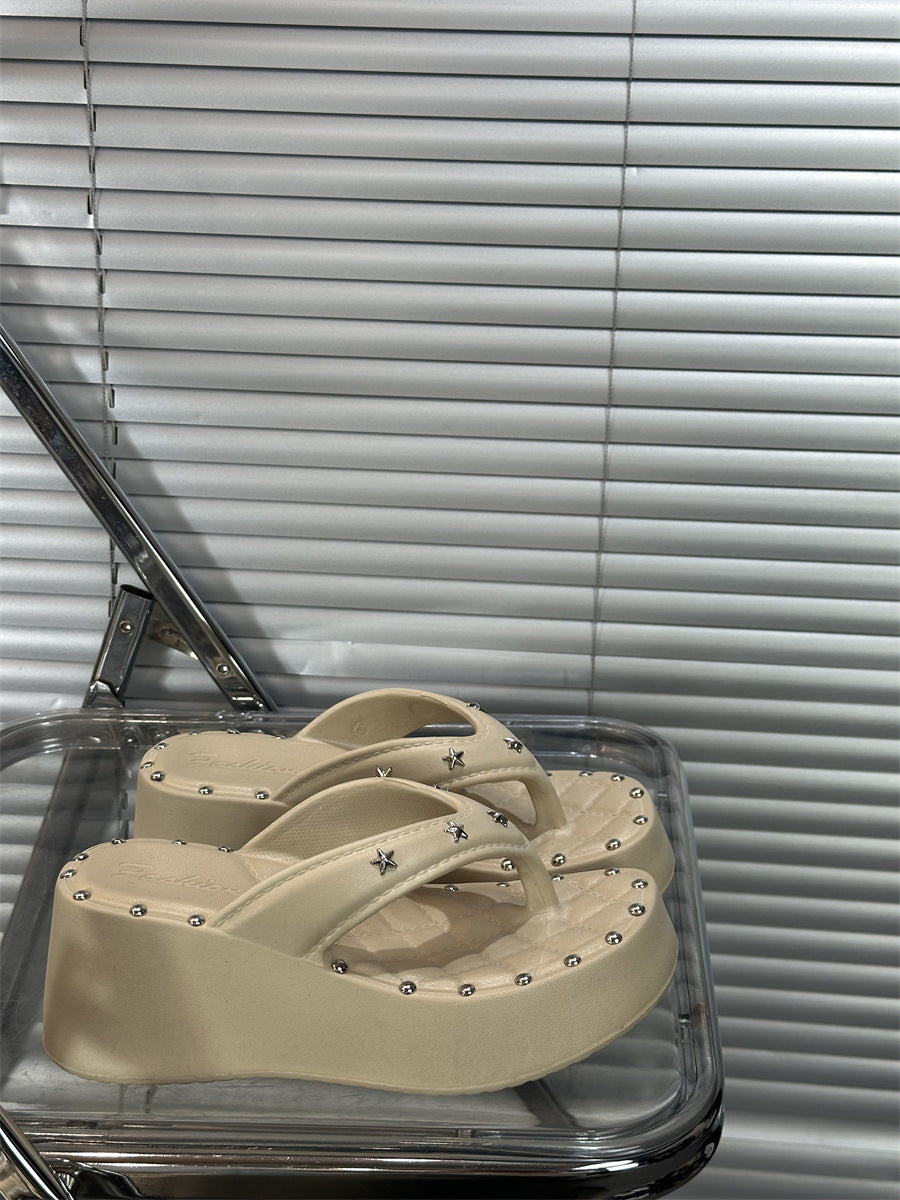 7cm punk internet celebrity thick sole flip-flops women's outwear 2026new arrivalsummer sandals and slippers for summer outings