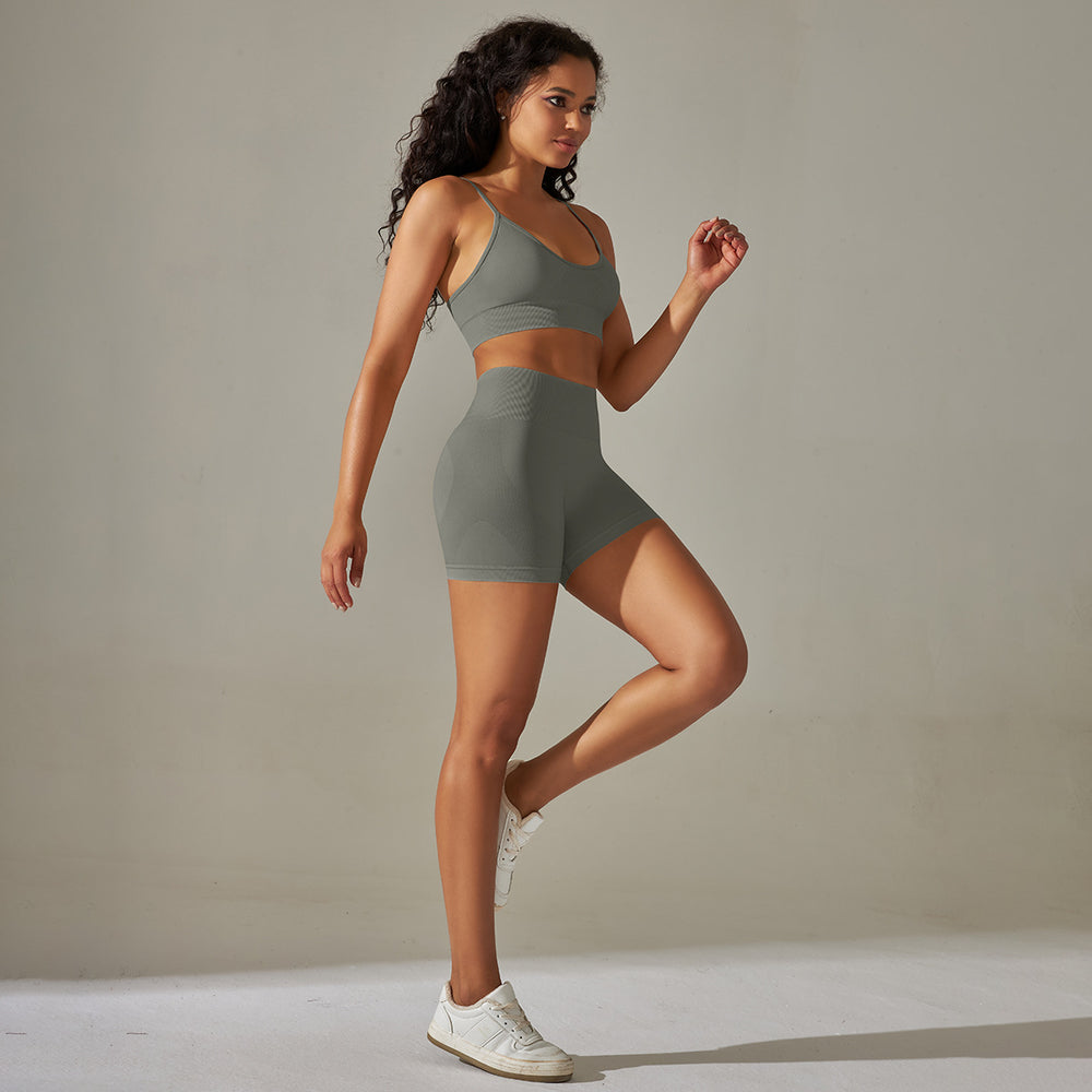 fashion seamless pure color high elastic tight peach back sports intimates yoga clothes three-quarter shortssuit for women