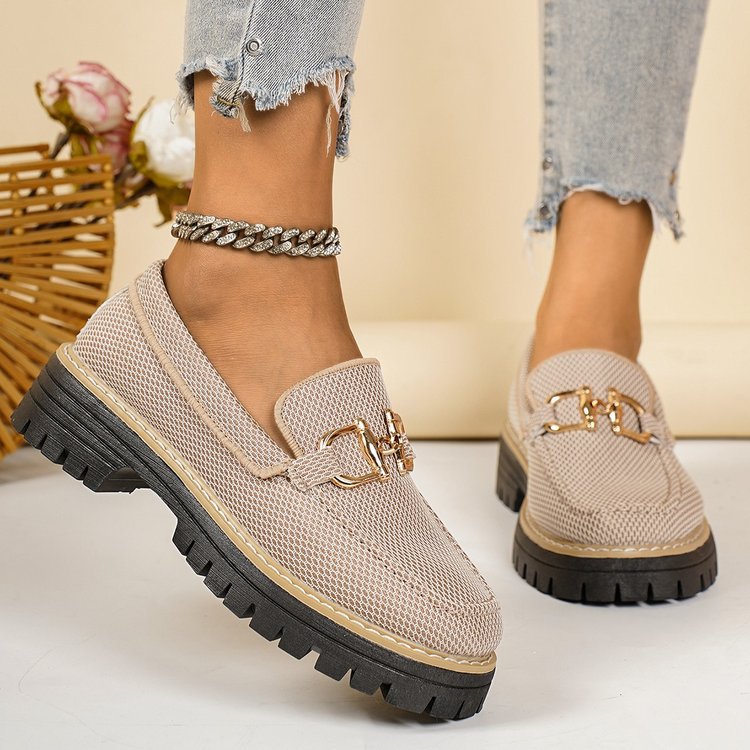 spring/autumn new arrival: women's plus-size loafers for cross-border e-commerce. wholesale available. dropshipping to  and  supported. size 43