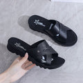 Women's summer sandals for middle-aged and elderly mothers - soft sole, non-slip, soft leather, flat, fashionable slippers for outdoor wear