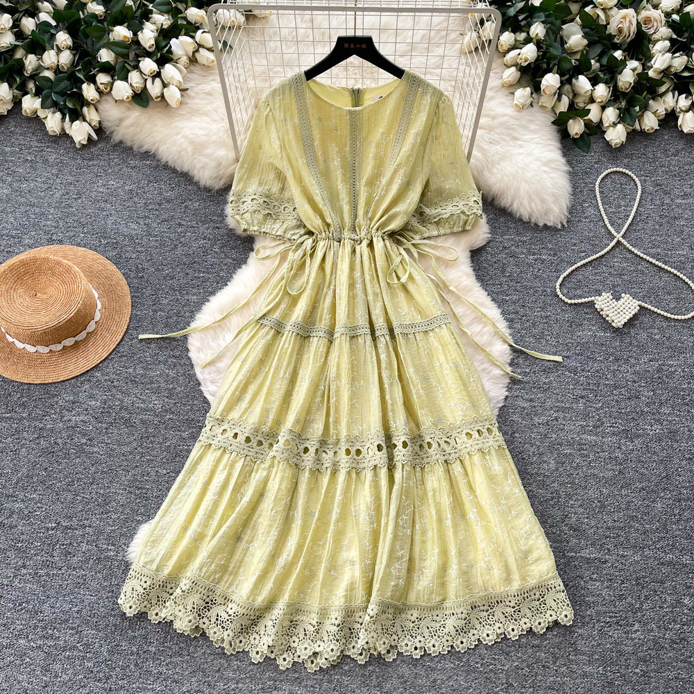 French chic a-line dress - women's summer korean style short sleeve waist-defining lace trim maxi dress