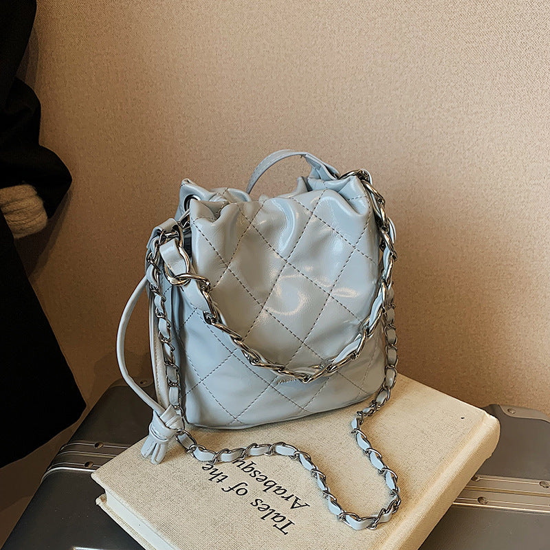 Foreign trade rhombus chain bag women's 2025 new fashion niche summer messenger bag this year popular bucket bag