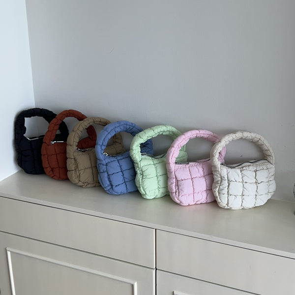 Bag women's autumn and winter new Korean version embroidery thread bag portable mini small bag mobile phone bag simple and versatile padded cotton bag