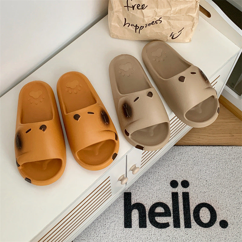 New fashion women's slippers 2025 cartoon flat bottom versatile anti-slip outdoor beach one-strap sandals wholesale indoor