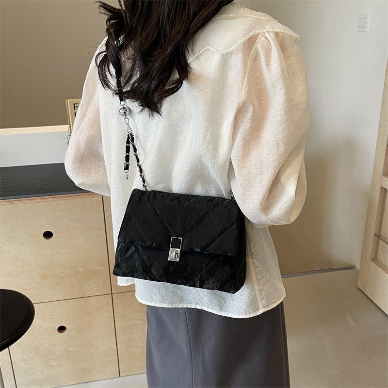Rhombus embroidery thread small bag 2025 spring and summer new women's bag chain messenger bag solid color simple texture small square bag