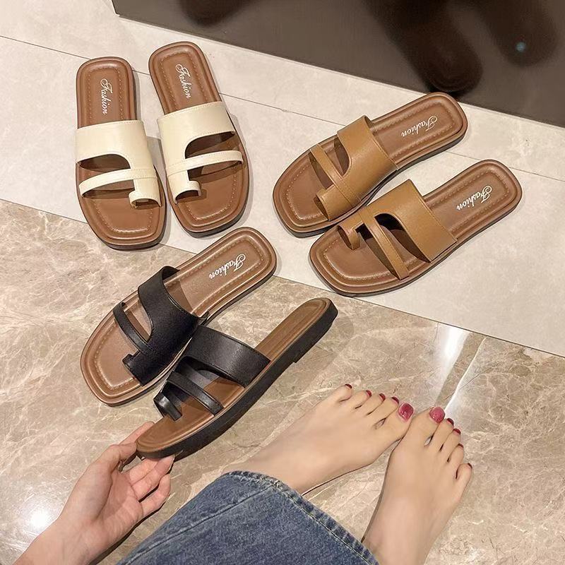 2026 new french retro flat-toe thong sandals korean style summer roman sandals beach vacation slippers