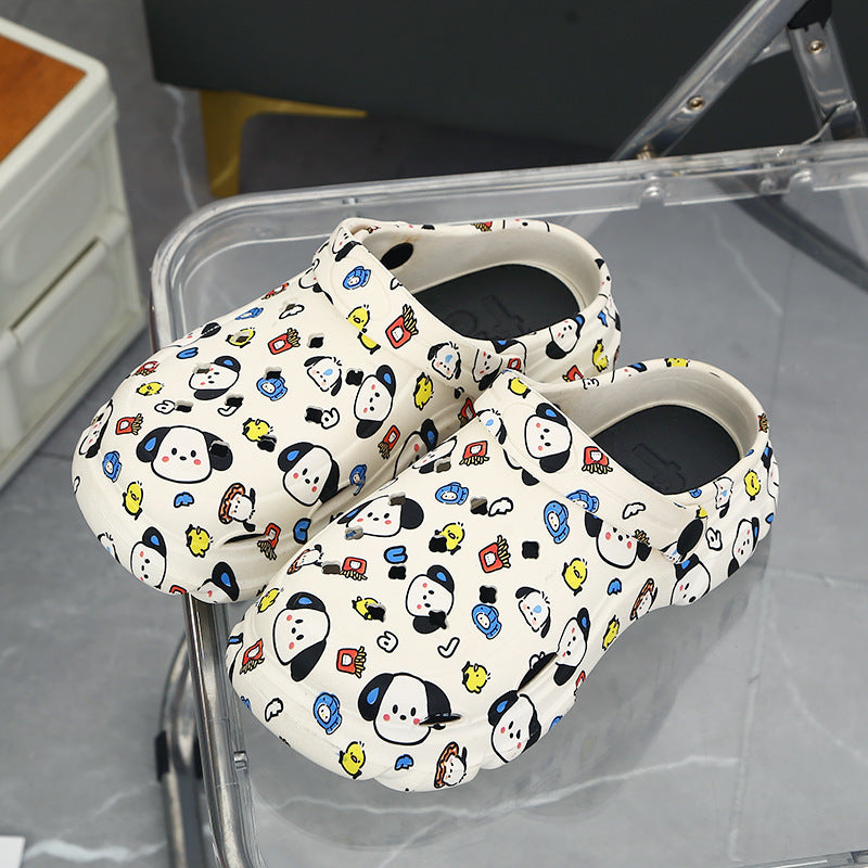 2025 summer new women's clogs - cute cartoon print, closed-toe, chunky sole, girly beach sandals