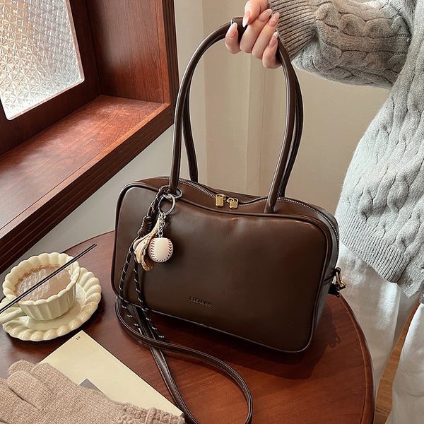 Exquisite retro large-capacity bag women's 2025 new  autumn and winter commuting hand pillow bag shoulder tote bag