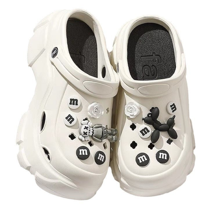 Women's clogs - new 2024 summer collection: chunky sole, non-slip, trendy office-ready, height-increasing, closed-toe sandals for beach and everyday wear