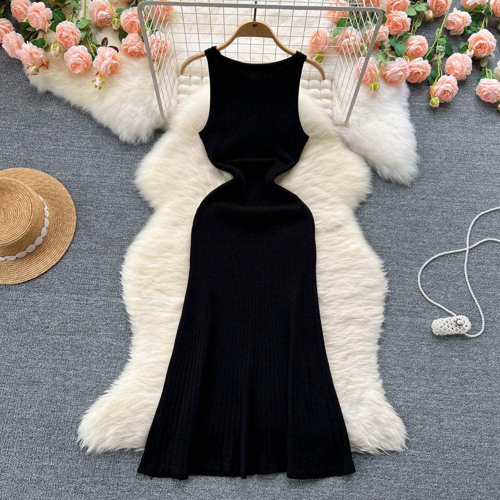 Striped dress women's summer  new french style high-end sleeveless slimming mermaid knit dress