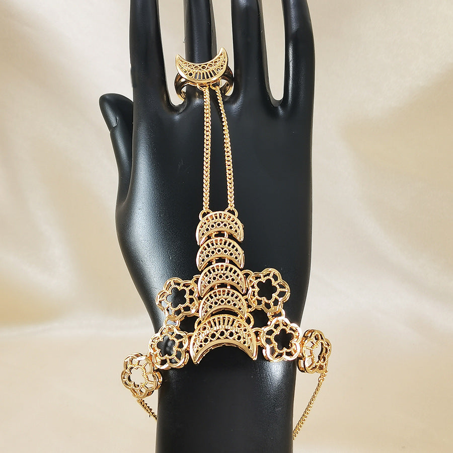 Middle eastern-inspired crescent moon and star beaded bracelet, 24k gold-plated copper women's bracelet, factory direct wholesale