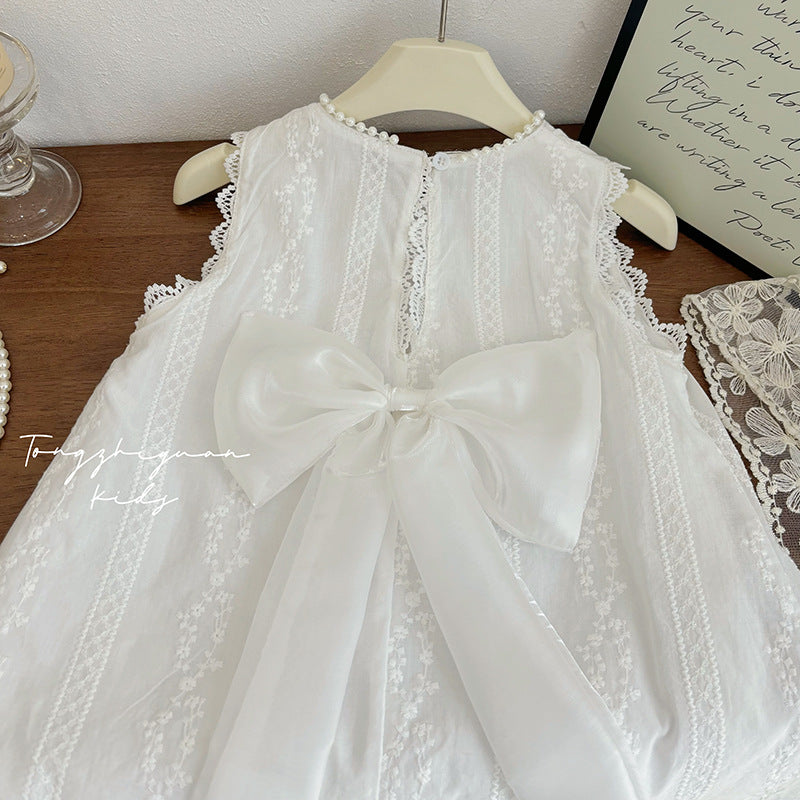 Girls' summer new fashionable and stylish white bow dress - casual, trendy, high-quality children's clothing for baby girls