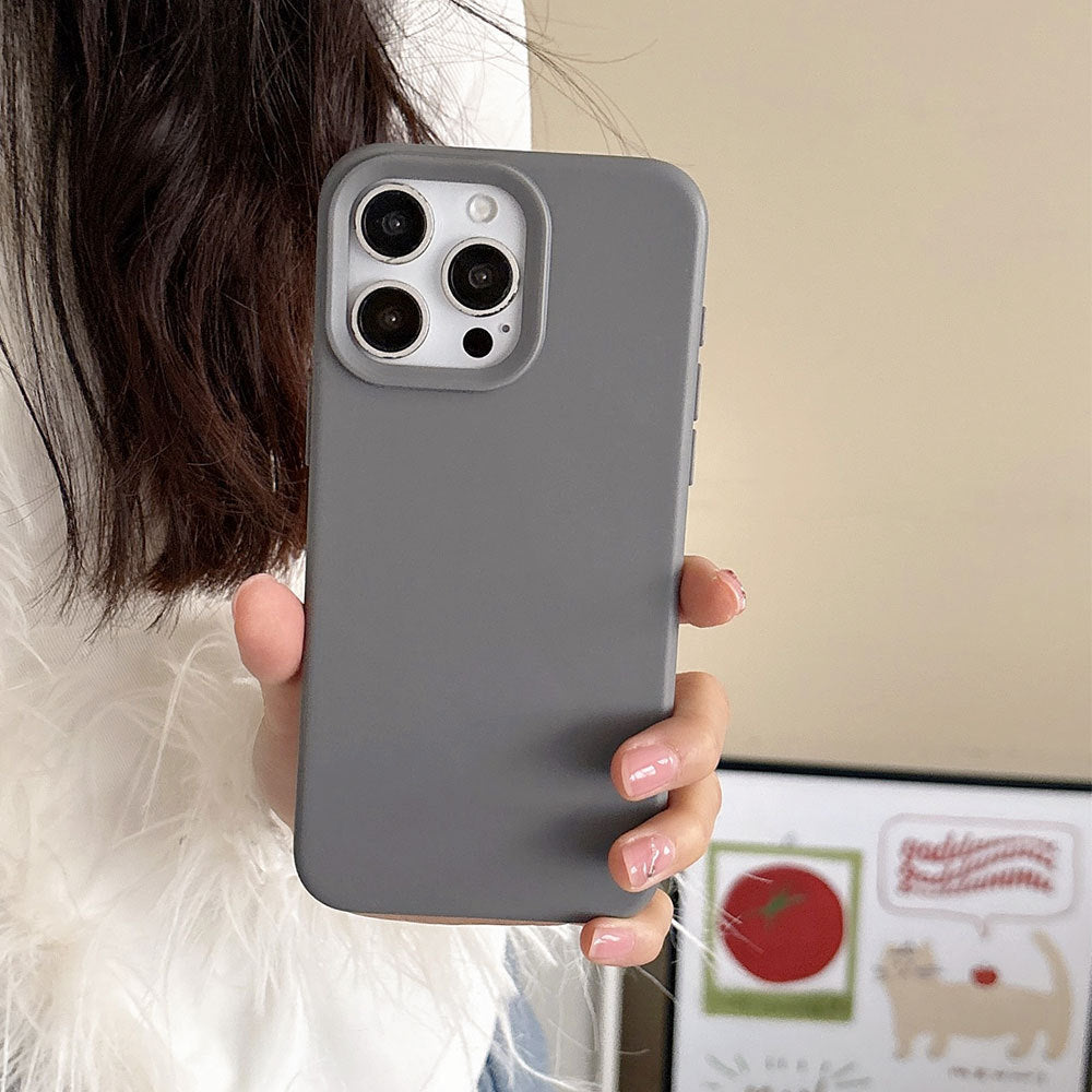 Skin-feeling solid color glutinous rice shell suitable for apple 18promax anti-fall mobile phone case iphone17 all-inclusive protective cover 15