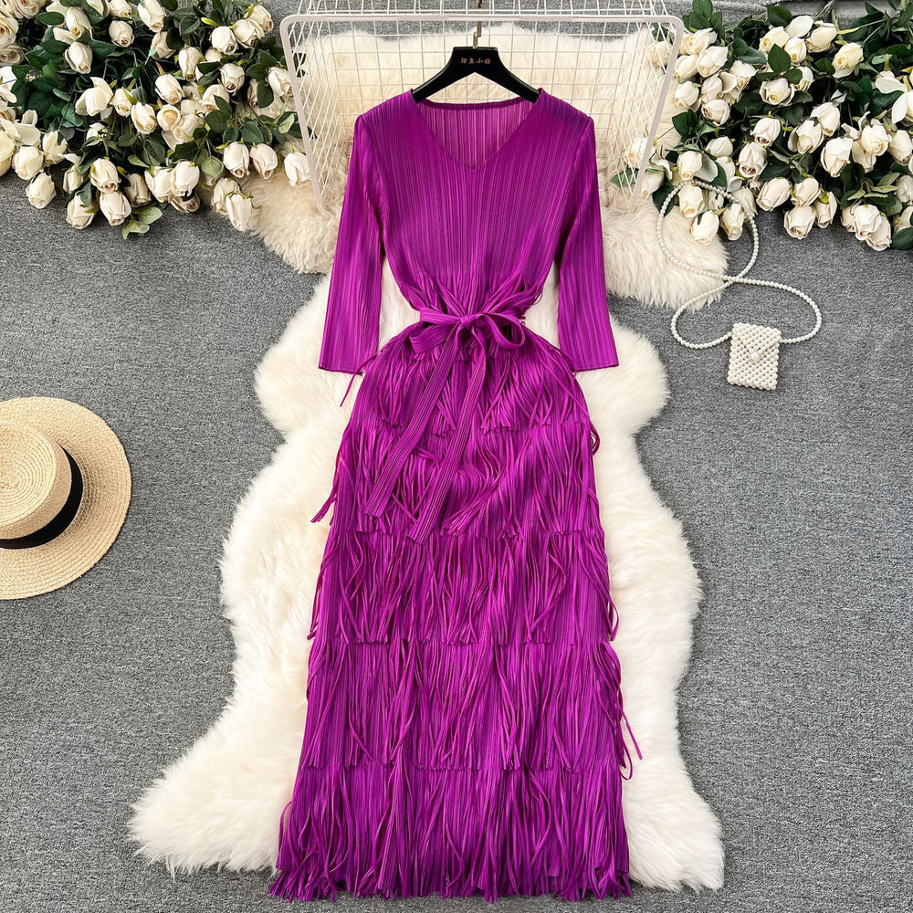 Classy sense of dress classyaccessible luxuryniche style tassel long skirt elegantv neck silm heavy industry pleated early spring dress