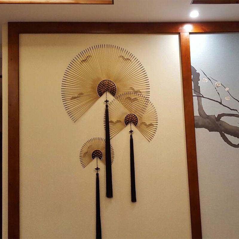 New chinoiserie iron wall hanging ancient fan wall decoration light luxury wall decoration creative tv wall background wall decoration