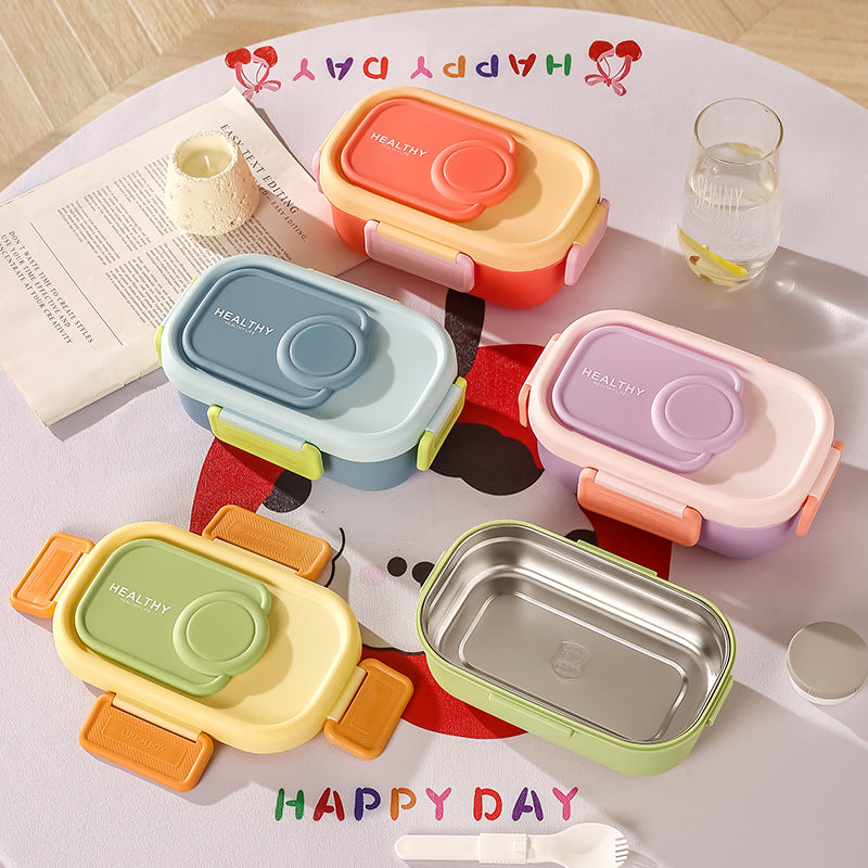 High-style, divided lunch box made with 304 stainless steel. perfect for students and office workers, this bento box is microwave-safe and ready for your packed lunch