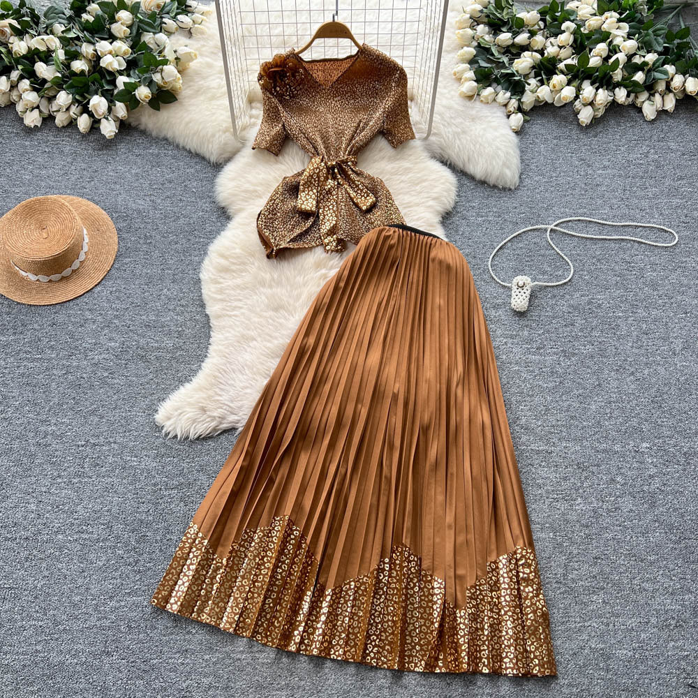 Classy suit women's summer strap waist stereo flower short sleeve ruffle hem topshigh waistpleated skirt