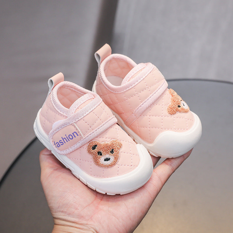 Bear autumn new arrival soft leather toddler shoes 01-2 years old girl beginner flats men baby anti-kick shoes