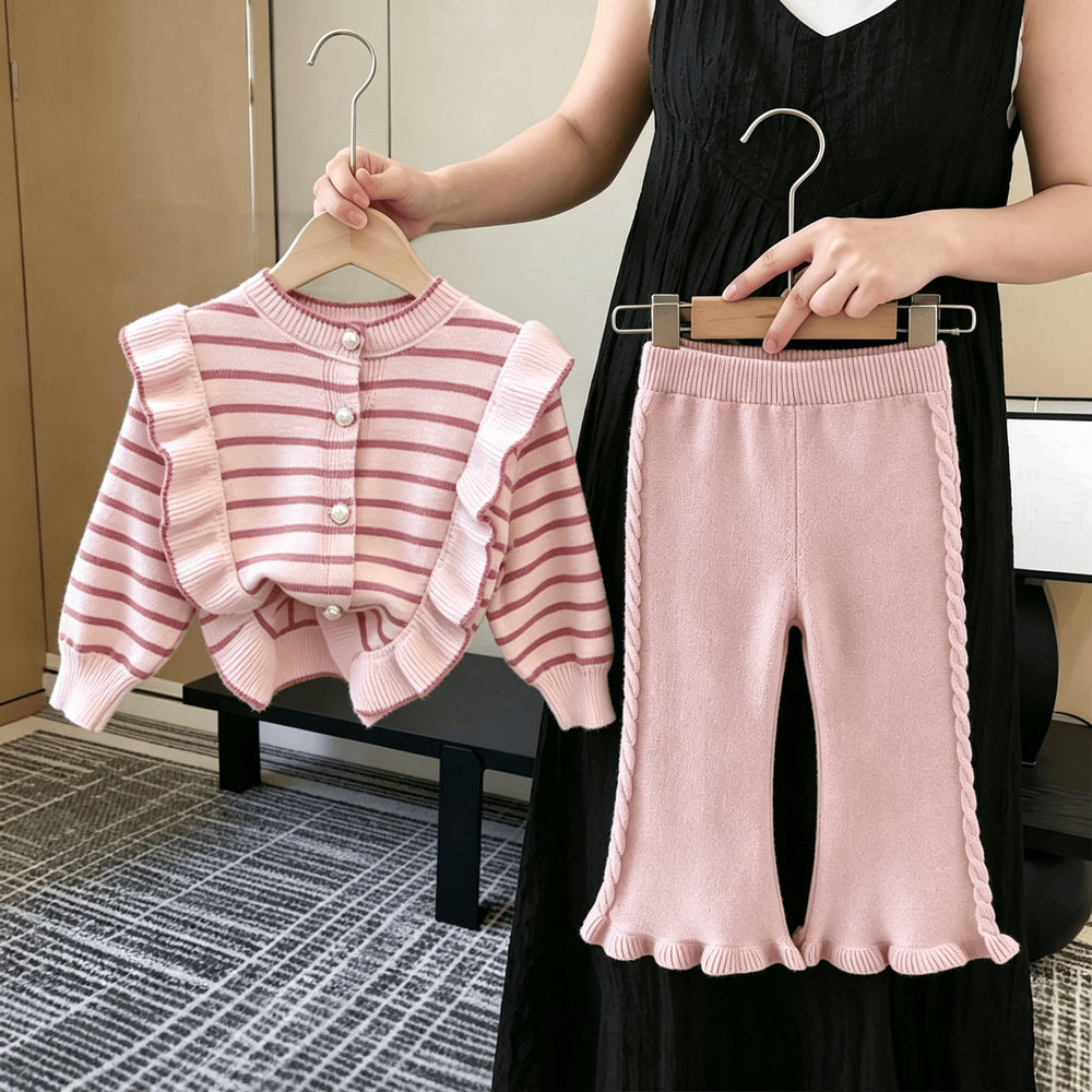 Girls' knitted cardigan - new autumn/winter collection: stylish and trendy top for girls, korean style striped sweater jacket for kids and babies