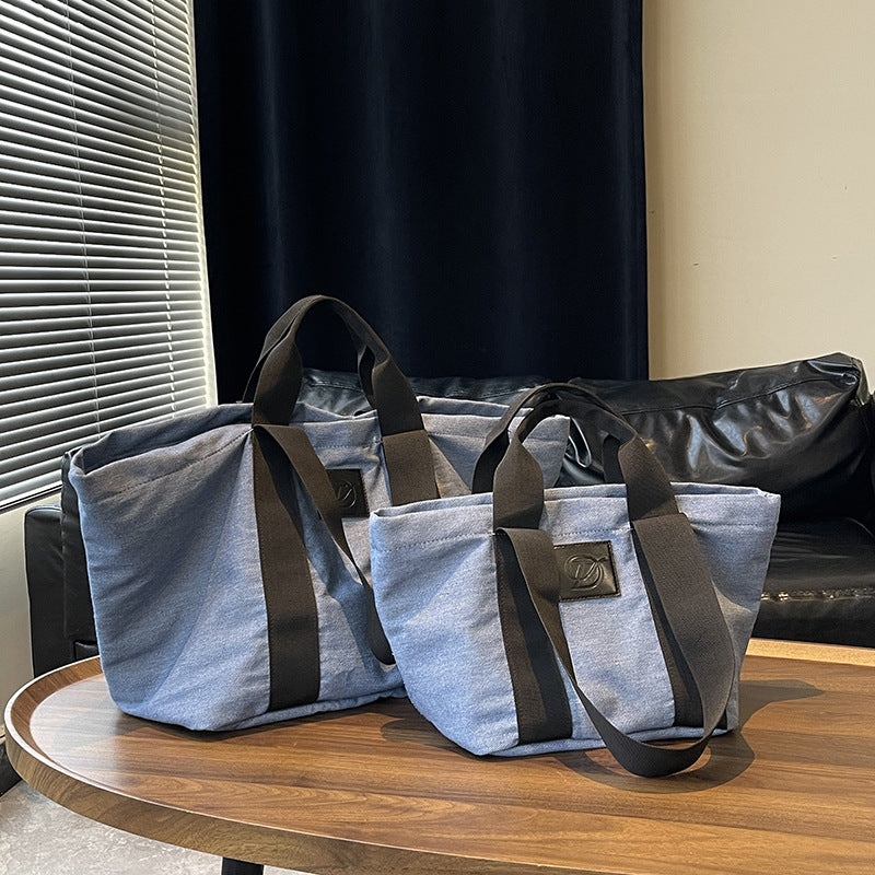 Casual large-capacity denim bag, women's 2025 new lightweight and versatile commuter shoulder bag, portable tote bag