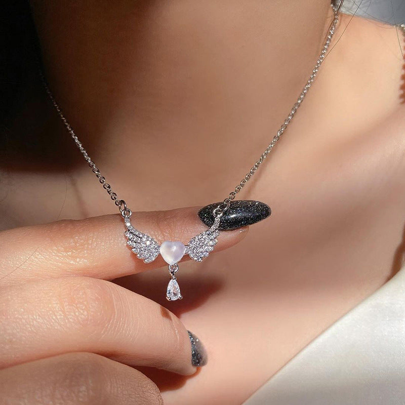 European and american cross-border fresh & sweet alloy angel wing heart pendant necklace - light luxury, niche, everyday versatile jewelry
