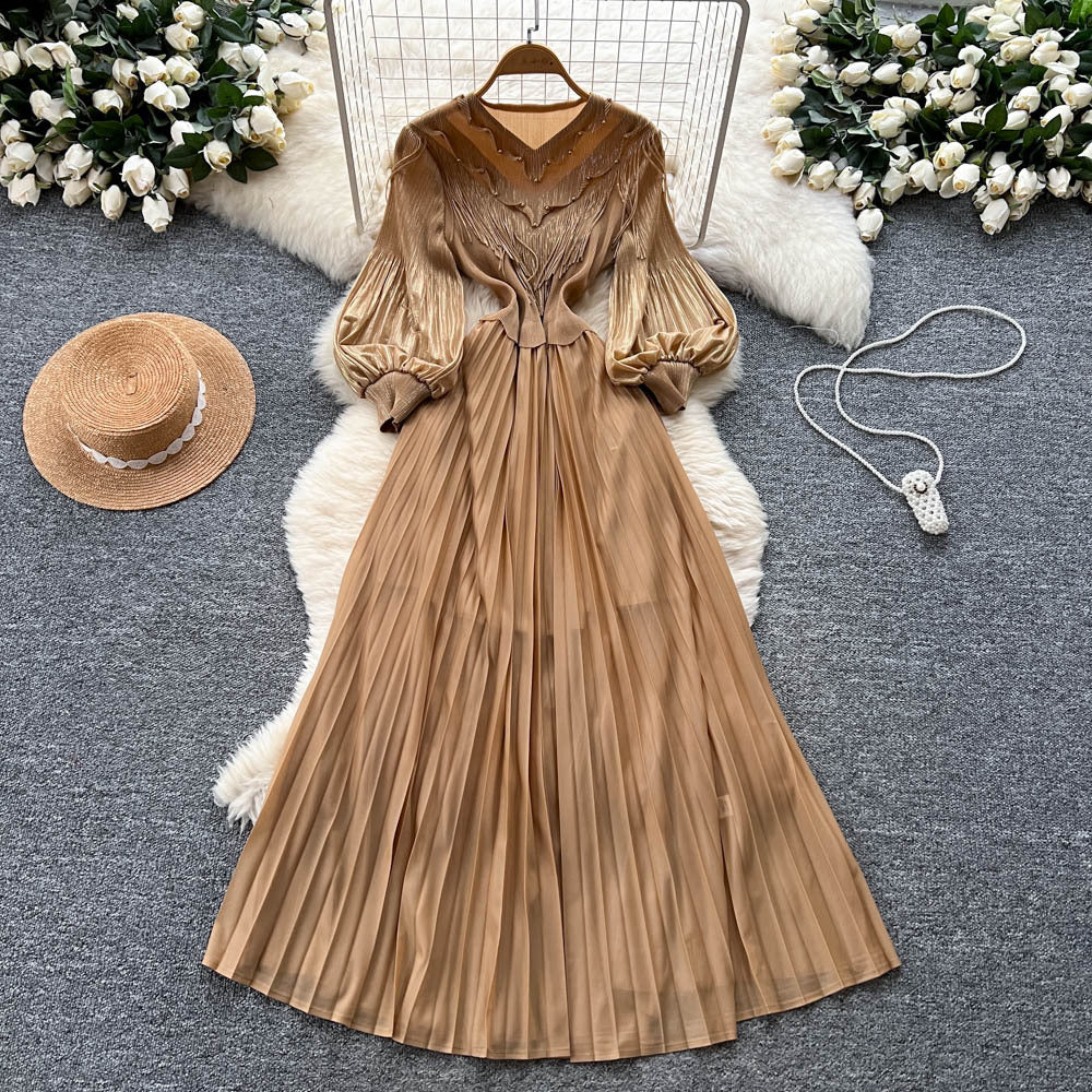 Elegant court-style bubble sleeve dress - women's autumn tassel design, mature and chic, flowy maxi dress