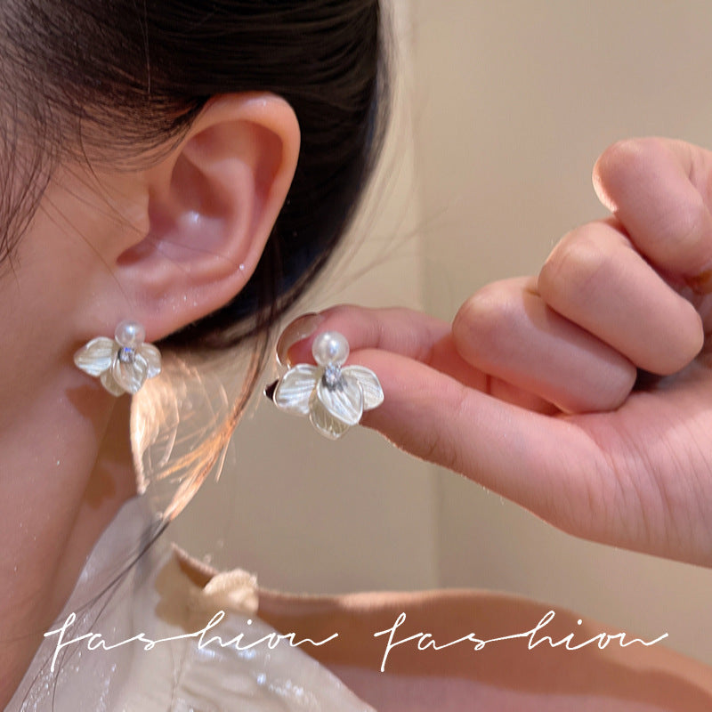 French cream white clover pearl earrings - unique design, high-end earrings & studs - new 2026 accessories