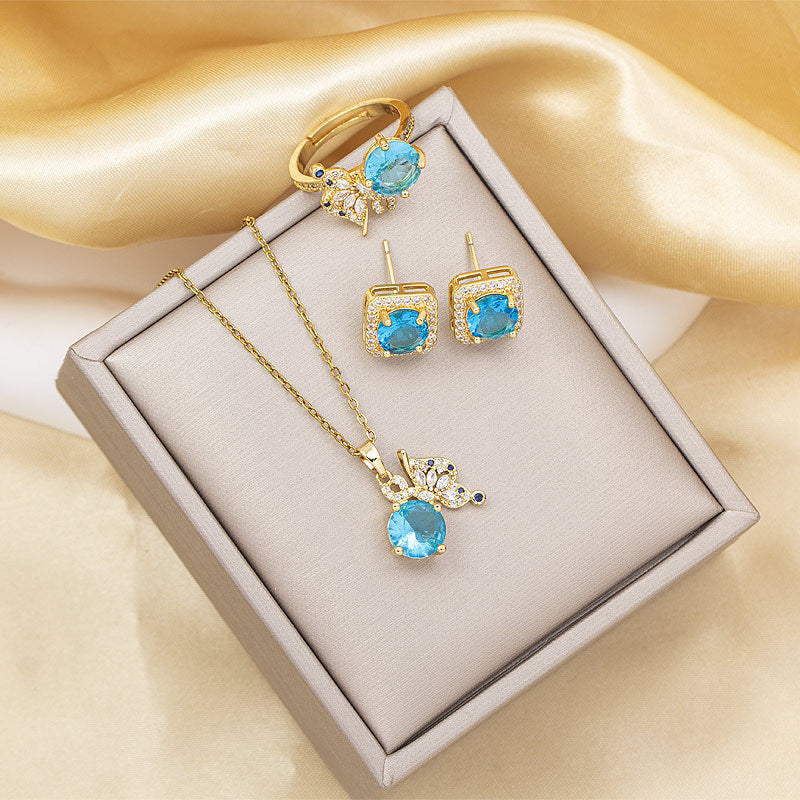 Necklace female titanium steel hot style butterfly animal pendant niche design fashion versatile accessible luxury style accessible luxury clavicle chain