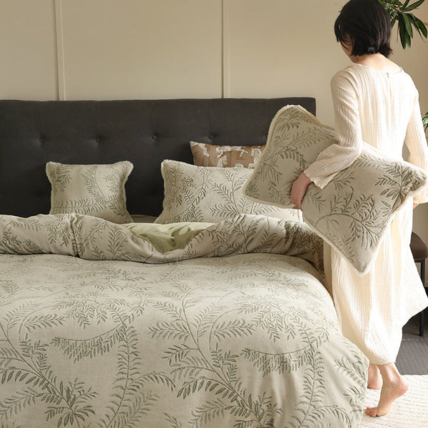 Pastoral light luxury jacquard thickened milk fleece bed four-piece set autumn and winter warm coral fleece bed sheet quilt cover wholesale