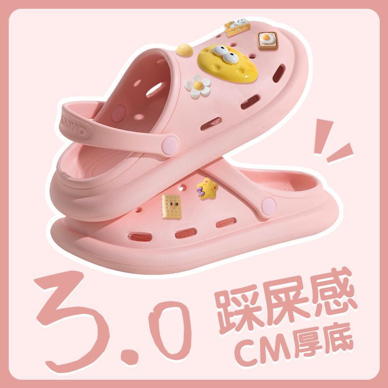 Crocs women's sandals 2023 summernew arrivalpopularthick solecute cartoon toe cap beach slippers trendy ins