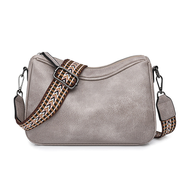 Fashion retro commuter shoulder bag 2024 new bag women's bag versatile popular Korean version women's messenger bag soft bag