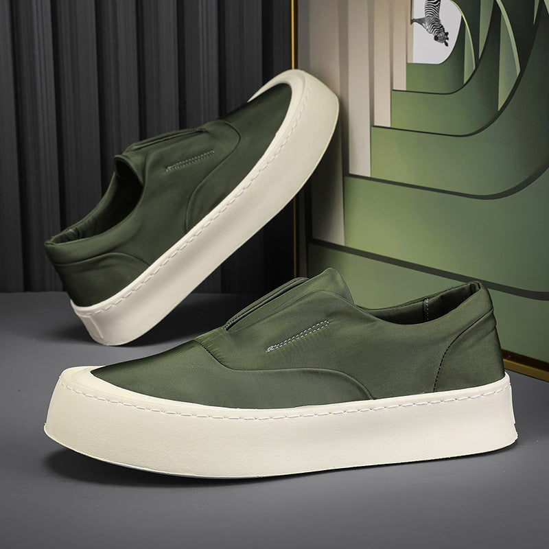 Canvas men's shoes 2025 winter new anti-slip thick sole breathable lightweight slip-on sneakers men's athletic shoes