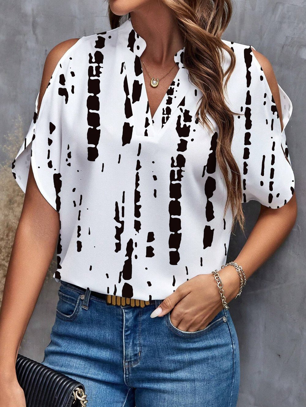 Amazon fashion cross-border women's clothing 2024 summer new print v-neck elegant fashion off-shoulder sleeve women's top