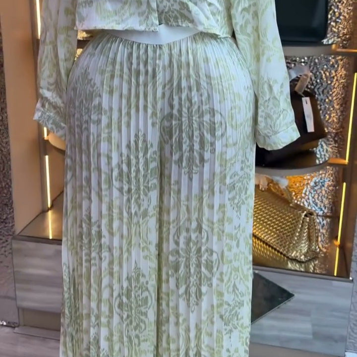 European and american cross-border women's fashion  summer new arrival: stylish turn-down collar printed long-sleeve cropped shirt and pleated pants set