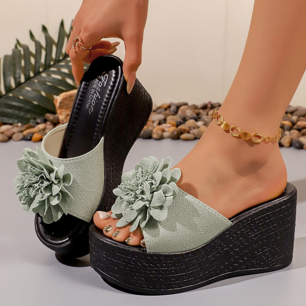 foreign trade new arrivalfashion one-piece platform slippers women's wedge heel thick soleplus size high-heeled sandals wholesale