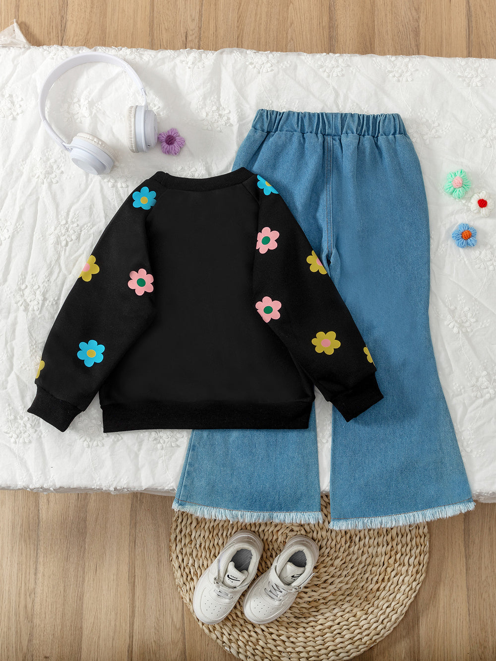 new autumn cross-border girls' cute floral print crewneck sweatshirt and washed denim flare pant set