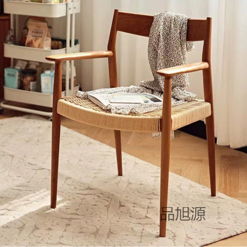 Bed and breakfast high-end hotel rest back chair, medieval solid wood tea chair, cafe restaurant creative rattan chair