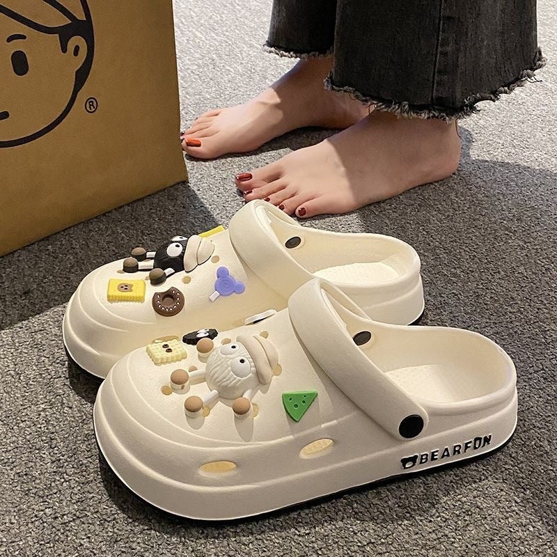 2024 new eva clogs summer women's outdoor thick-soled beach sandals "stomping on shit" comfort non-slip girls' slippers wholesale