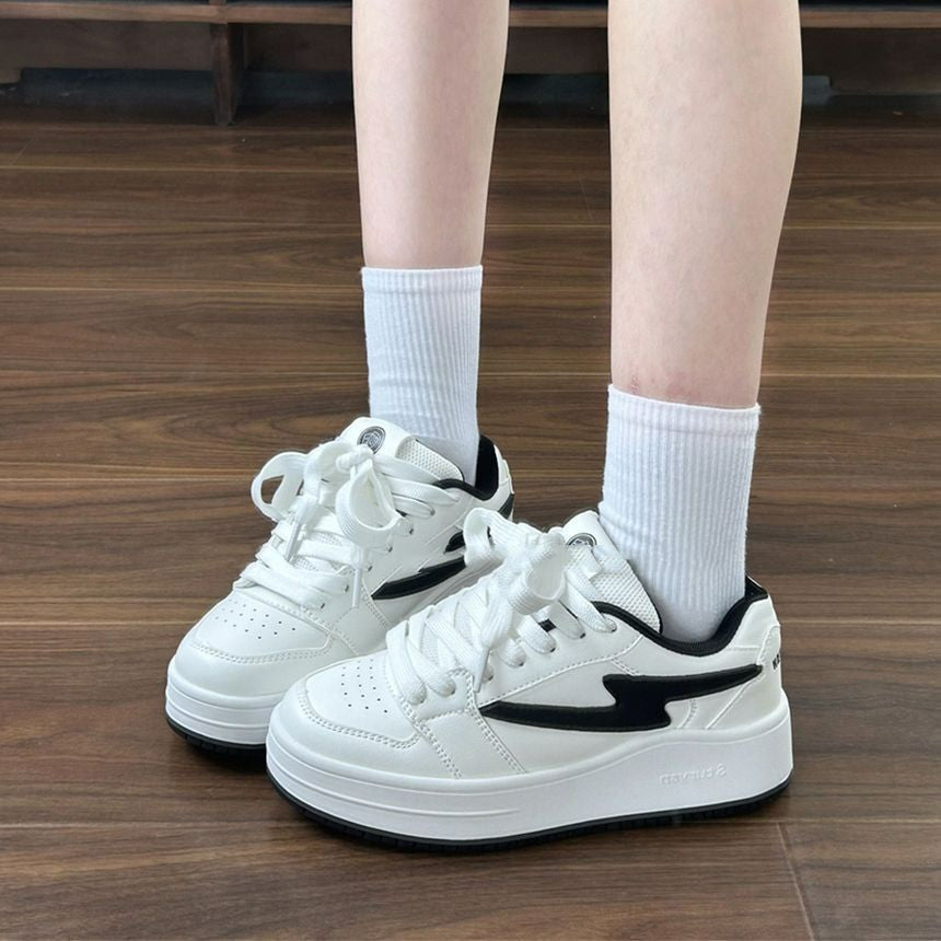 Korean style niche design retro student casual unisex couple skate shoes ins street style versatile flat bottom sneakers