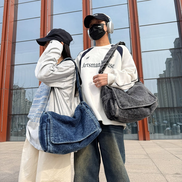 New large-capacity denim messenger bag women's retro mailman bag simple and trendy student commuter casual shoulder bag