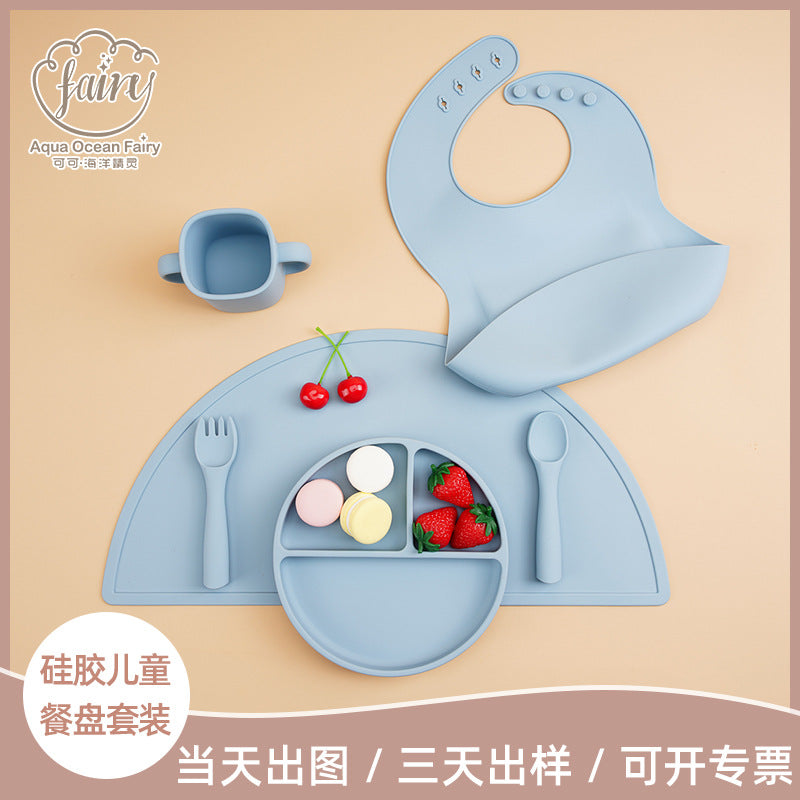 Cross-border hot-selling silicone tableware set Children's cartoon dinner plate Water cup silicone spoon 5-piece tableware set Wholesale