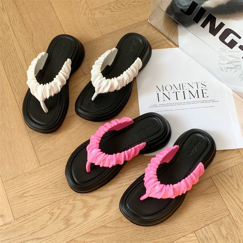 Versatile flip-flops for women, summer new arrivaleva stepping on shit, flip-flop beach shoes for women, thick sole shoes, non-slip slippers