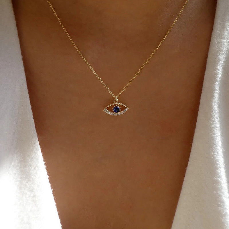 Wholesale devil's eye necklace - cross-border diamond-studded jewelry, unique high-end pendant, women's long autumn/winter sweater necklace