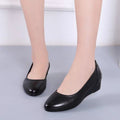 [soft leather soft bottom] famous brand broken code shoes soft leather year-end non-slip soft leather soft bottom leather shoes women's wedge flat leather shoes