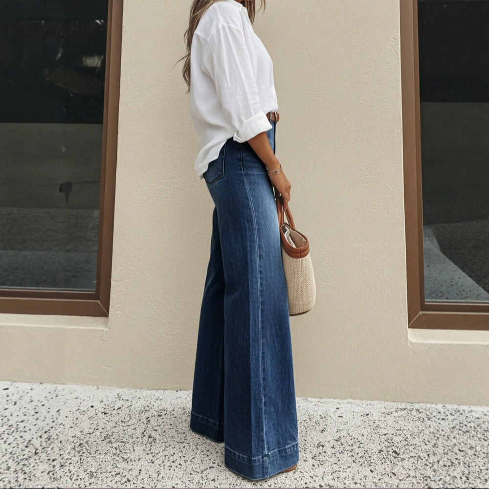 European and american style women's dark blue high-waisted wide-leg jeans - vintage washed, loose fit, flowy, floor-length flare pants