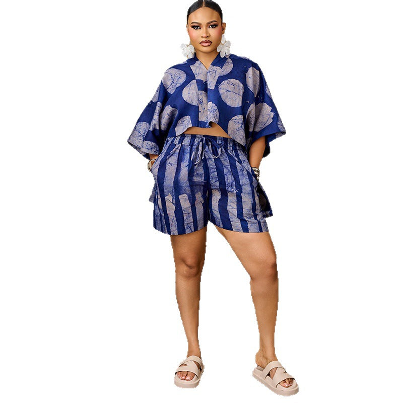 European and american cross-border women's fashion:  autumn new collection - trendy printed v-neck loose cropped top and wide-leg shorts set